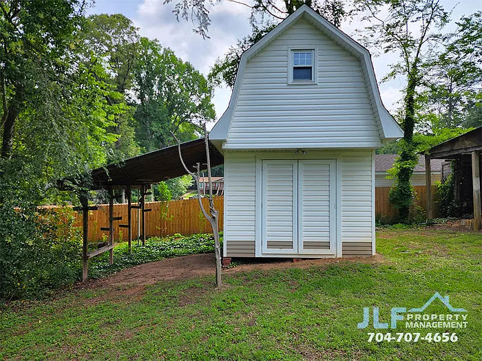 1417 Oakshade Ave — Photo 14