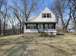 1423 NE Glen Oak Ave, Peoria, IL 61603