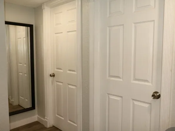 400 NW 107th Ave APT 10C, Miami, FL 33172