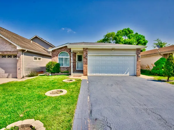 3108 141st St, Blue Island, IL 60406