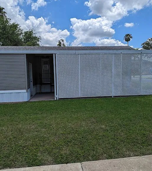 600 E Expressway 83 #12 — Photo 3