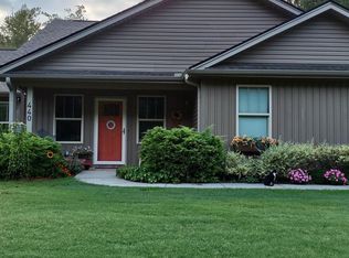 440 Bowers Rd, Travelers Rest, SC 29690