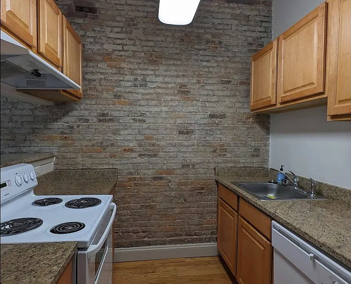 130 E State St #402 — Photo 9