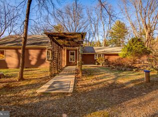 18237 Canby Rd, Leesburg, VA 20175