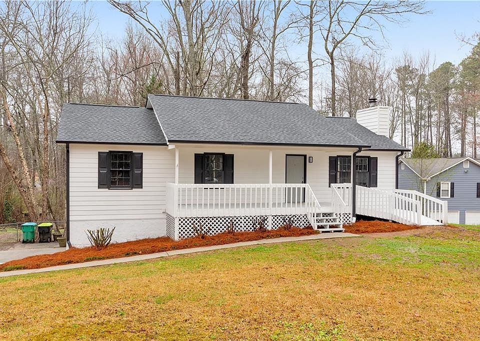 1st image of 387 Indian Creek Dr