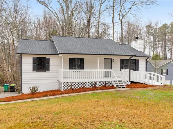 387 Indian Creek Dr, Powder Springs, GA 30127