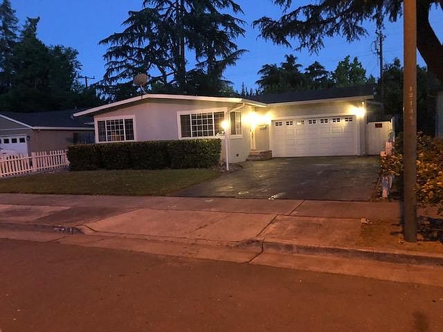 1st image of 2438 Sunny Vista Dr