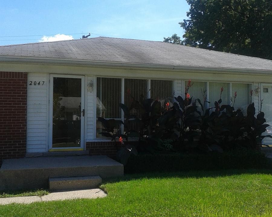1st image of 2047 Stieber St #126