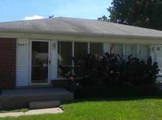 2047 Stieber St #126, Westland, MI 48186