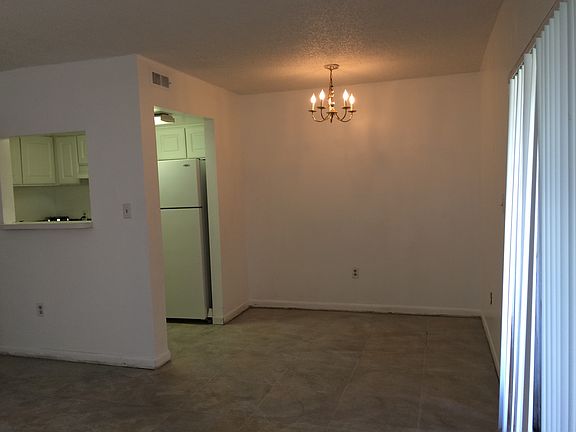 5th image of 2561 N Alafaya Trl APT 118