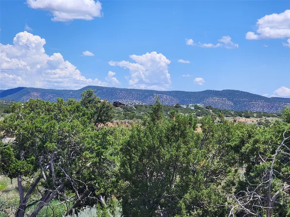 20 Goathead Ct, Santa Fe, NM 87508