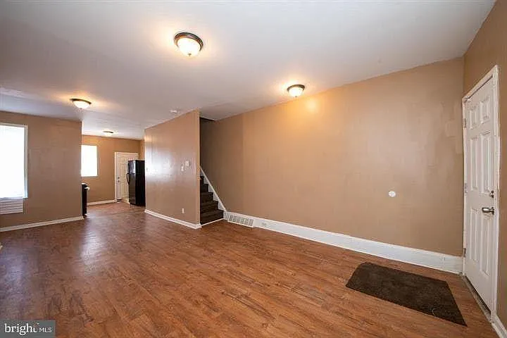 509 N Paxon St — Photo 6