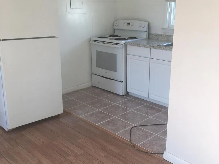 7311 Benedict Ave #12 — Photo 5