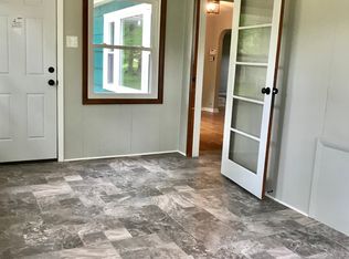 9773 Blue Ridge Blvd, Kansas City, MO 64134