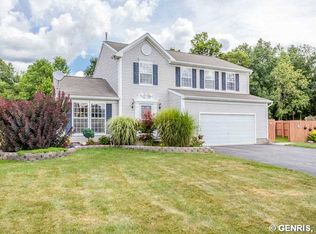 158 Kemp Dr, Macedon, NY 14502