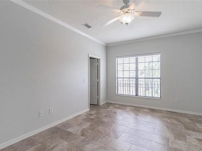 7231 Hamilton Rd — Photo 11