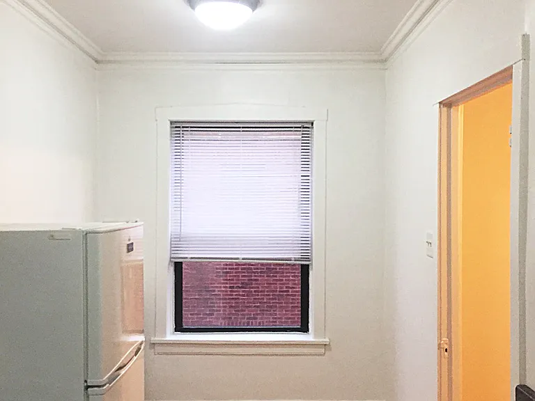 4303 N Winchester Ave #3A — Photo 4