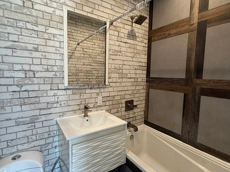 921 Saint Marks Ave #1A — Photo 10