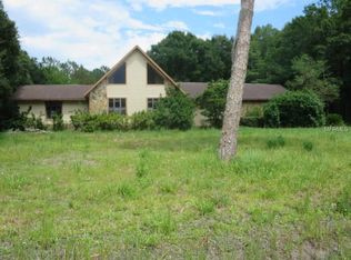 1910 Ranchette Rd, Zephyrhills, FL 33543