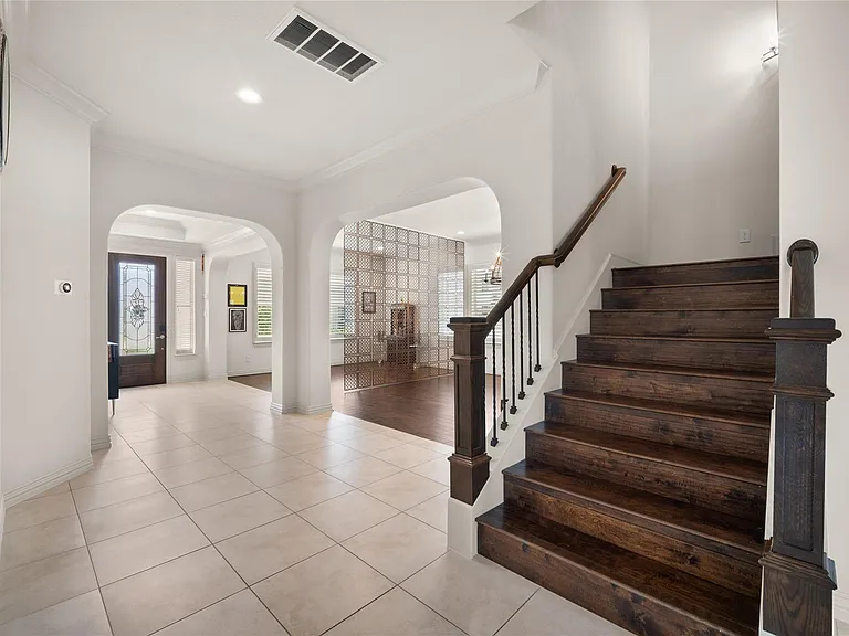2422 Camden Creek Ln — Photo 15