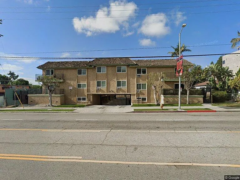 1633 S Bundy Dr #21A — Photo 12