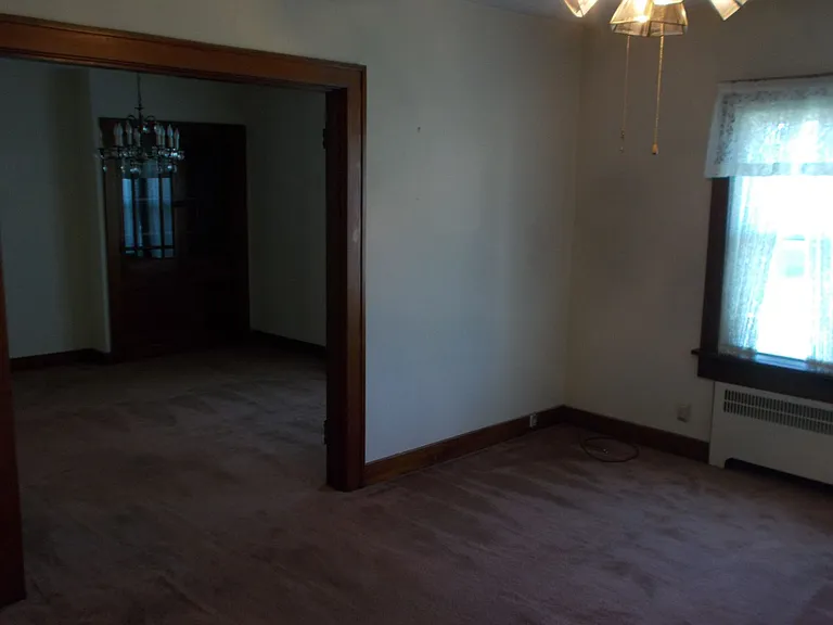 3611 Chester Blvd — Photo 5