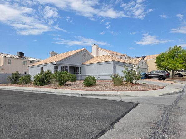 6401 Fresh Meadows Ln