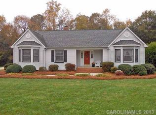 1912 Southridge Dr, Belmont, NC 28012