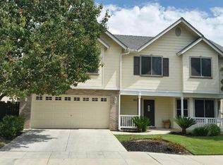 8810 N Winery Ave, Fresno, CA