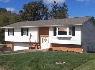 7 Wellswerth Gdns, Huntington, WV 25704