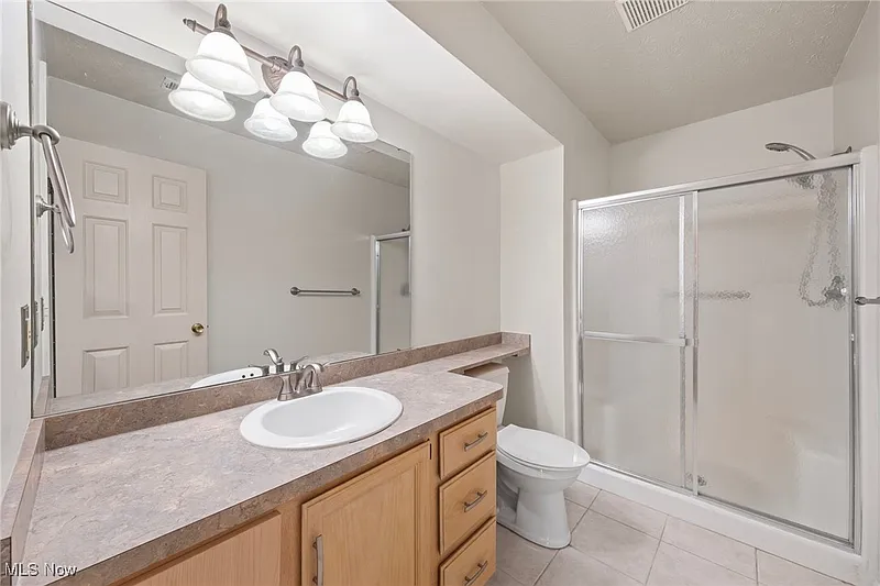 Thumbnail 16