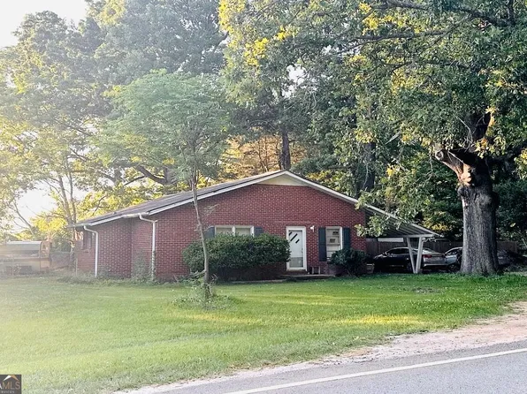 1061 Hemphill Rd, Stockbridge, GA 30281