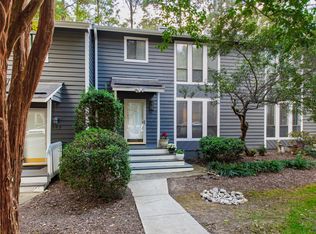 105 Tracy Ct, Cary, NC 27513