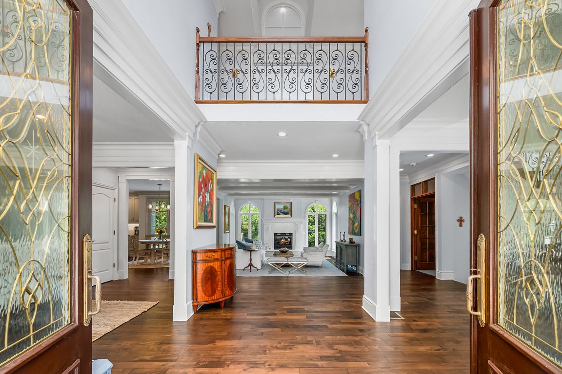 next background image