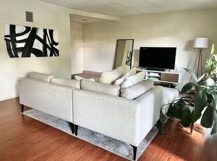 9160 Beverly Blvd, Beverly Hills, CA 90210