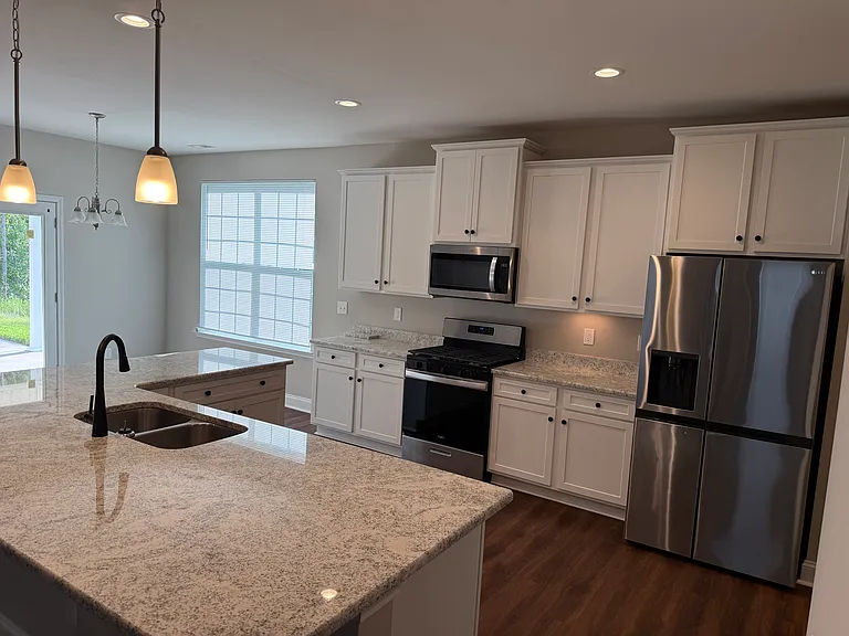 661 Mahogany Dr — Photo 34