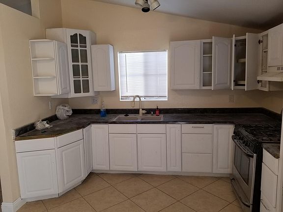 2nd image of 3495 Somerdale St