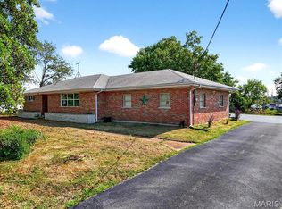 2832 Williams Creek Rd, High Ridge, MO 63049