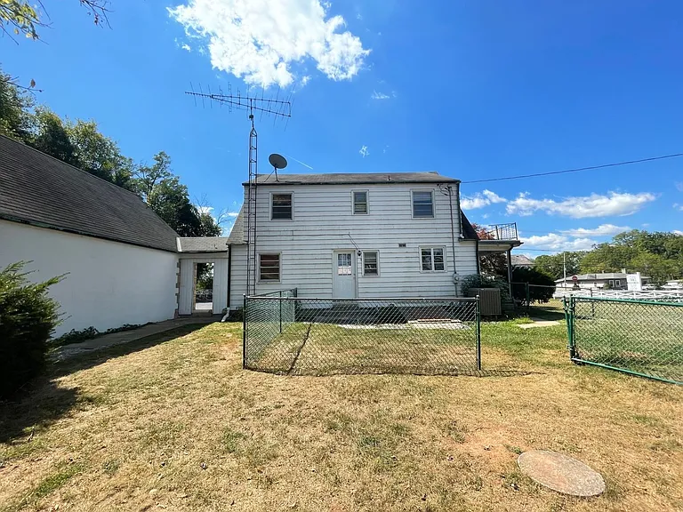 4197 E Harrisburg Pike #P — Photo 13