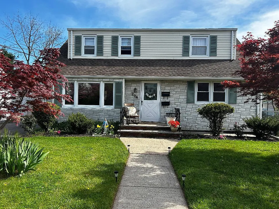 234 W High St #1A