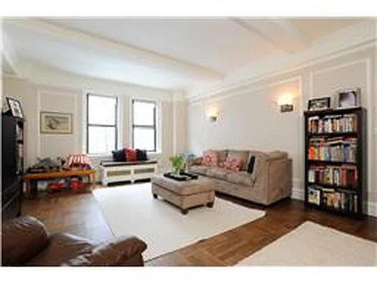 Rented by Douglas Elliman | media 2