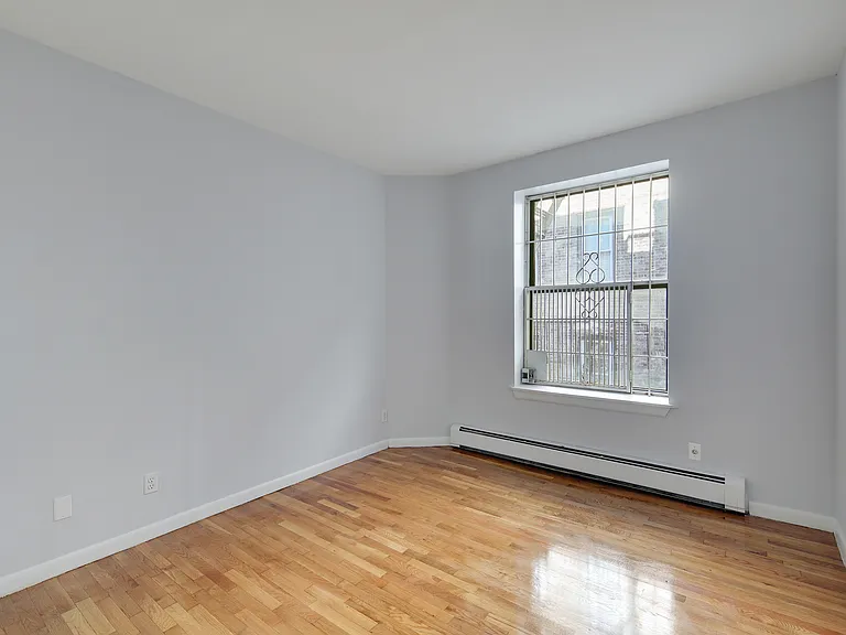 153 E 165th St #4D — Photo 8