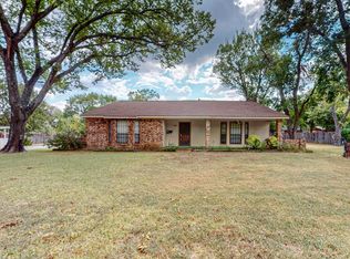 725 N Kaufman St, Seagoville, TX 75159