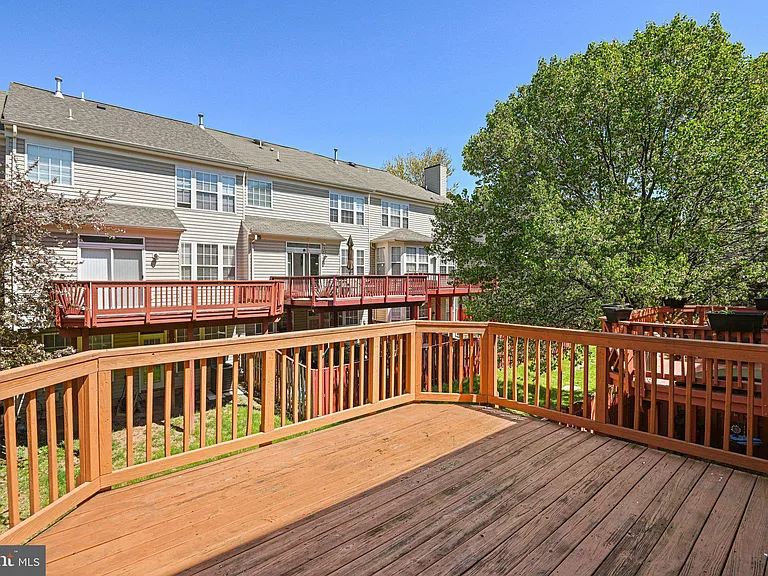 2658 Logan Wood Dr — Photo 15