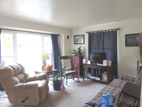 4th image of 3725 Collingwood Ave SW