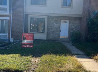 2929 Cambridge Dr, Woodbridge, VA 22192