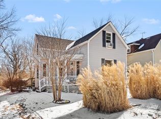 806 E D St, Belleville, IL 62220