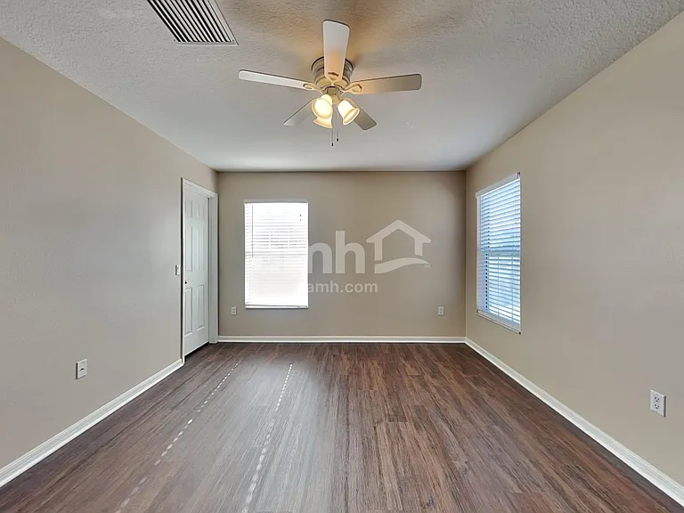 10402 Boyette Creek Blvd — Photo 14