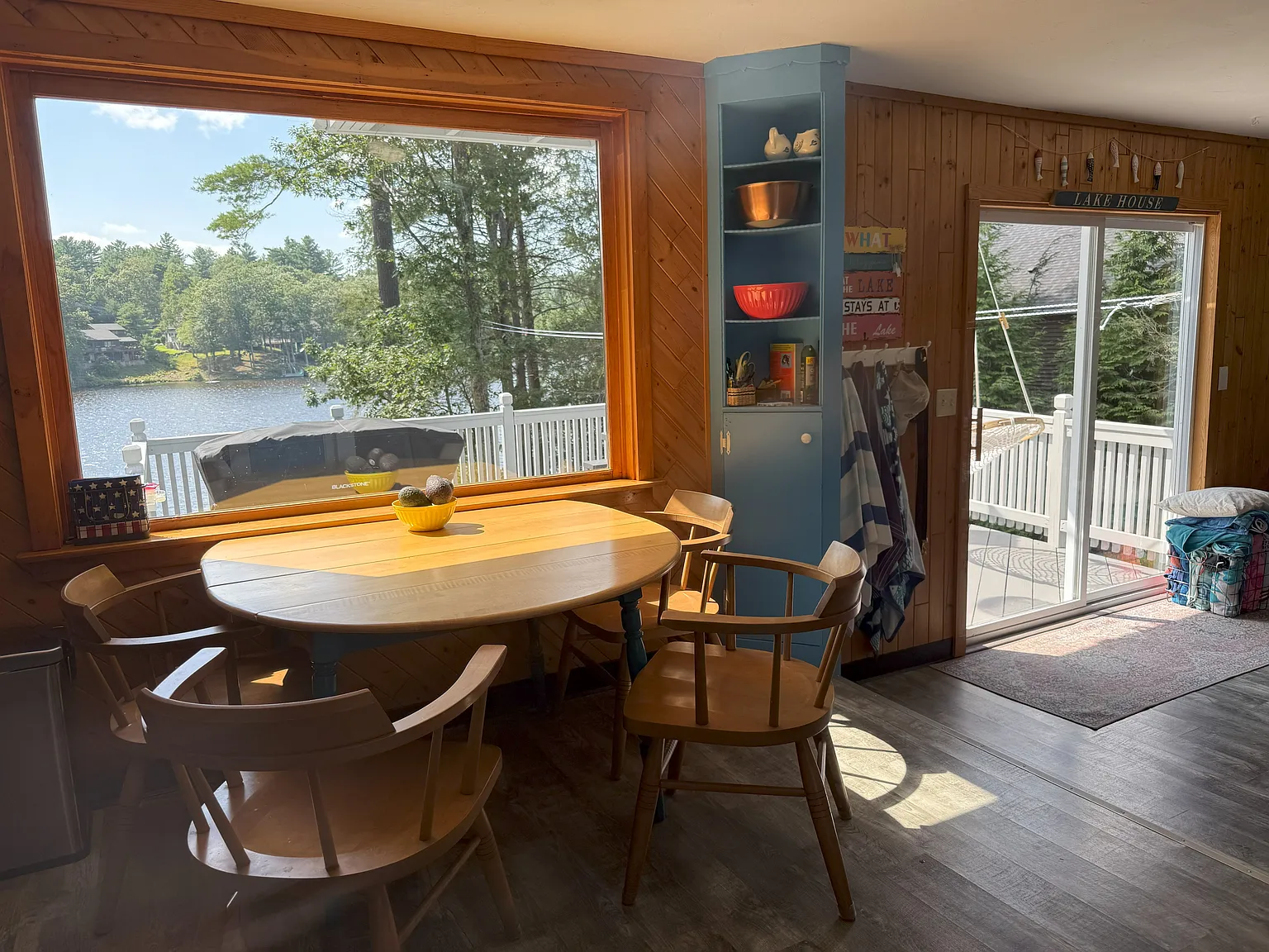 2 bed, 1004 sqft, $2,350 — Photo 4