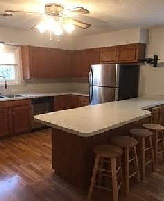 5th image of 3333 Trevelyan Ave